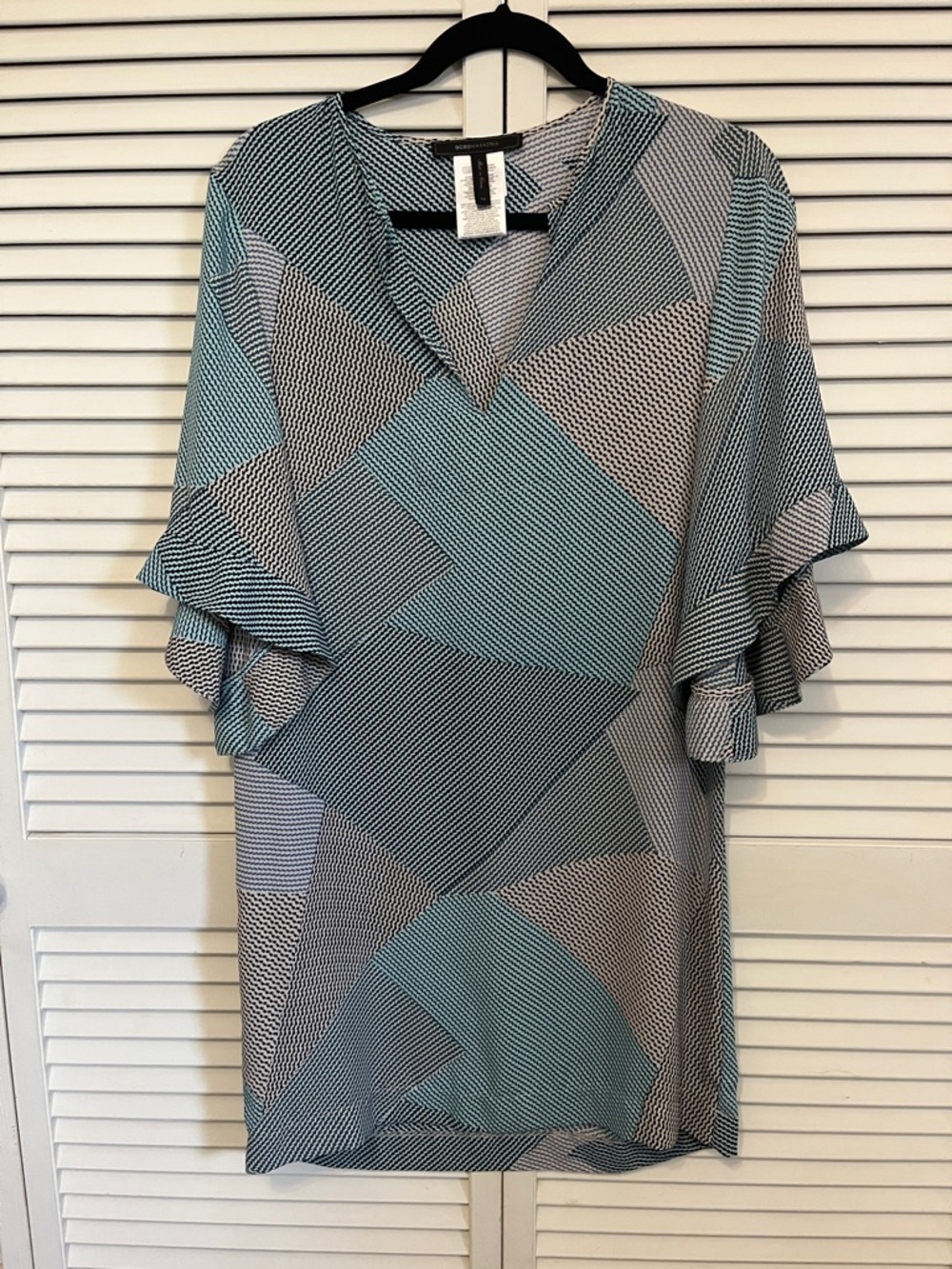 BCBGMaxAzria Geometric Shift Dress in Teal and Black